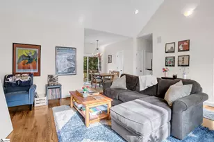 605 Bennett St, Greenville, SC 29609 - Photo 4