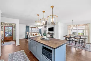 17 N Brookwood Dr, Greenville, SC 29605 - Photo 12