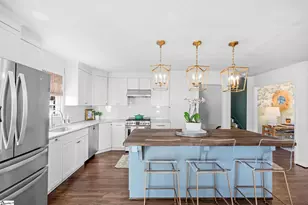 17 N Brookwood Dr, Greenville, SC 29605 - Photo 14