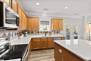 401 Plum Hill Way, Simpsonville, SC 29680 - Photo 6