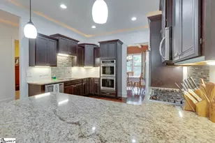 215 Windsor Rd, Greer, SC 29651 - Photo 14