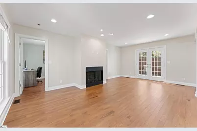 8 Fuller Street, Greenville, SC 29605 - Photo 18