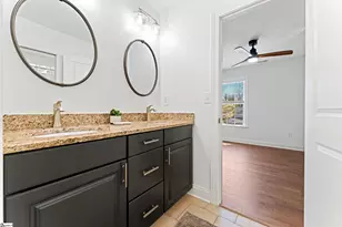 8 Fuller St, Greenville, SC 29605 - Photo 36