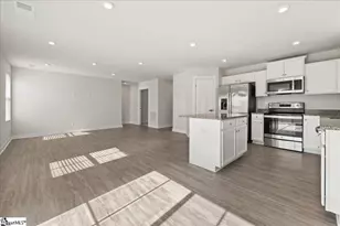 2029 Wexley Dr, Boiling Springs, SC 29316 - Photo 10