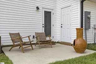 8 Robin Hood Rd, Taylors, SC 29687 - Photo 30