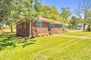 311 Blue Ridge Ave, Belton, SC 29627 - Photo 2