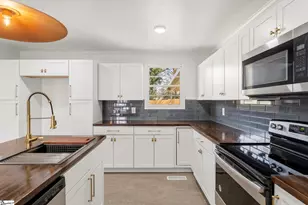 311 Blue Ridge Ave, Belton, SC 29627 - Photo 4