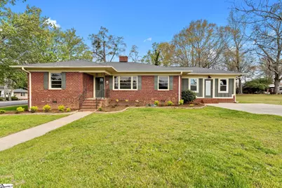 311 Blue Ridge Avenue, Belton, SC 29627 - Photo 1