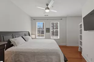 301 Augusta St, Greenville, SC 29601 - Photo 10