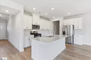 523 Hadlow St, Greer, SC 29651 - Photo 6
