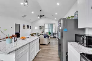 525 W Peachtree St, Woodruff, SC 29388 - Photo 14