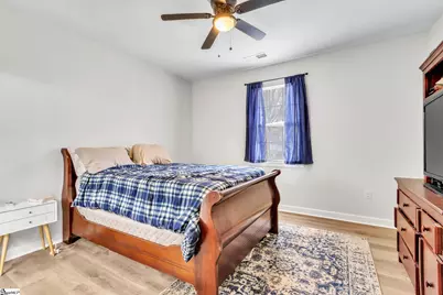 525 W Peachtree Street, Woodruff, SC 29388 - Photo 20