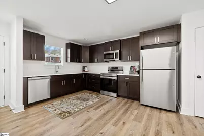 7 Robin Hood Road, Taylors, SC 29687 - Photo 4