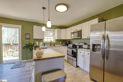 431 Gravley Road, Greer, SC 29651 - Photo 6