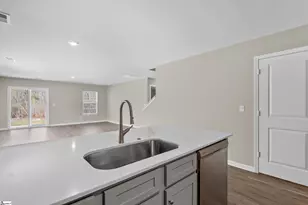 1544 Shirley Dr, Anderson, SC 29621 - Photo 8