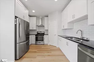 563 Clairidge Dr, Boiling Springs, SC 29316 - Photo 14