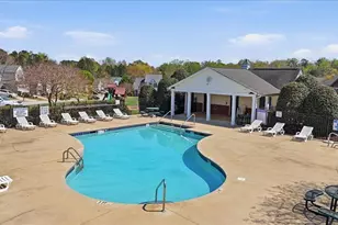 563 Clairidge Dr, Boiling Springs, SC 29316 - Photo 4