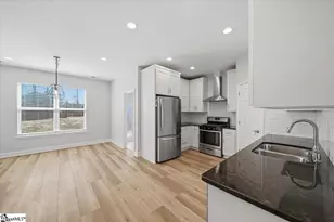 563 Clairidge Dr, Boiling Springs, SC 29316 - Photo 12