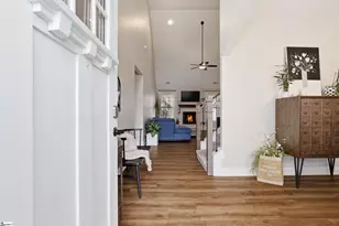 8 Fitzwilliam Pl, Piedmont, SC 29673 - Photo 4