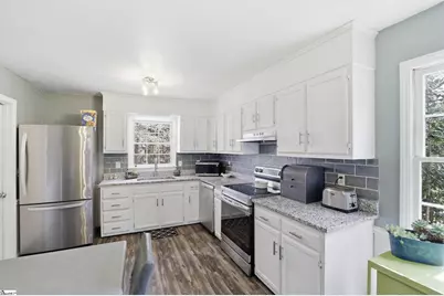 4 Woodbend Court, Mauldin, SC 29662 - Photo 8