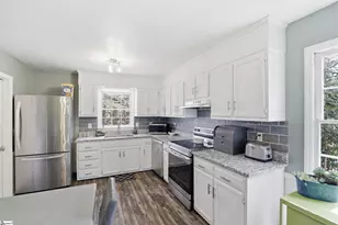 4 Woodbend Ct, Mauldin, SC 29662 - Photo 8