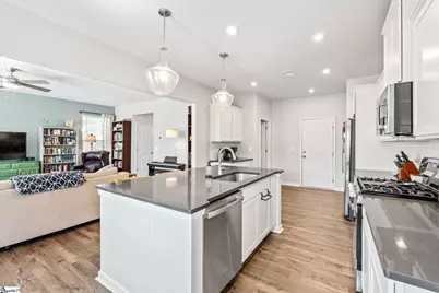 310 Poinsett Bridge Way, Greenville, SC 29607 - Photo 16