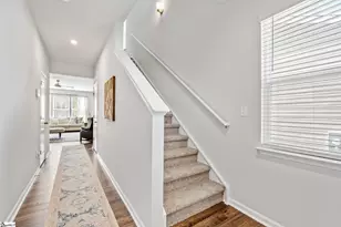 310 Poinsett Bridge Wy, Greenville, SC 29607 - Photo 6