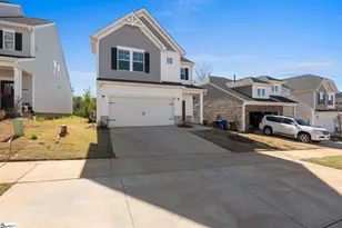 310 Poinsett Bridge Wy, Greenville, SC 29607 - Photo 2