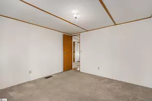 104 Nash Ln, Fountain Inn, SC 29644 - Photo 14