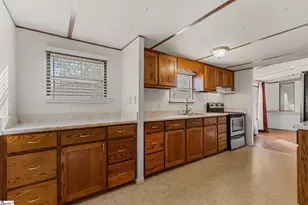 104 Nash Ln, Fountain Inn, SC 29644 - Photo 6