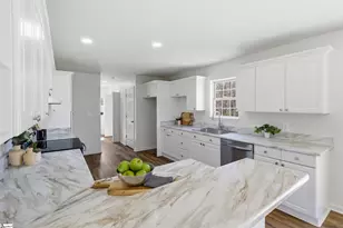 272 Rigs Dr, Boiling Springs, SC 29316 - Photo 10