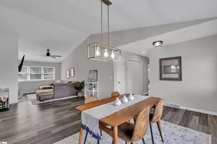 202 Kenilworth Dr, Greenville, SC 29615 - Photo 4