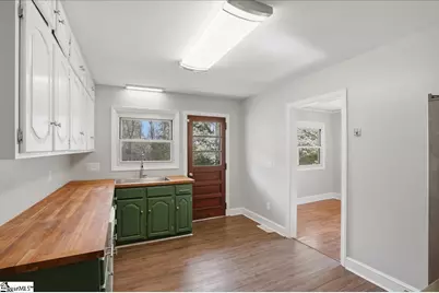 11 Spring Valley Road, Greenville, SC 29615 - Photo 10