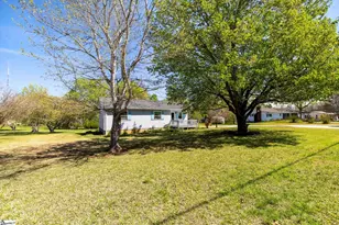 7 Belvue School Rd, Travelers Rest, SC 29690 - Photo 2