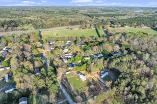 175 Blue Ridge Rd, Campobello, SC 29322 - Photo 28