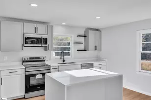 175 Blue Ridge Rd, Campobello, SC 29322 - Photo 6