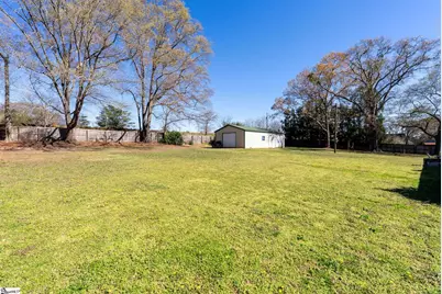 300 N Green Street, Williamston, SC 29697 - Photo 6