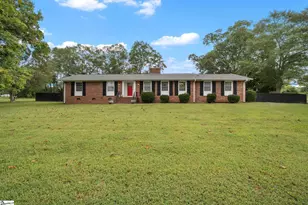 300 N Green St, Williamston, SC 29697 - Photo 2
