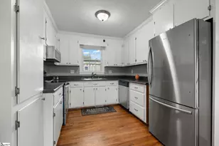 300 N Green St, Williamston, SC 29697 - Photo 14