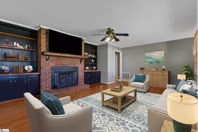 300 N Green Street, Williamston, SC 29697 - Photo 2