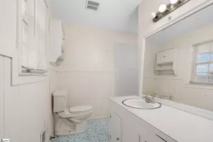 300 N Green St, Williamston, SC 29697 - Photo 32
