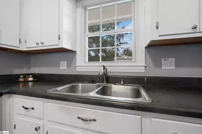300 N Green Street, Williamston, SC 29697 - Photo 16