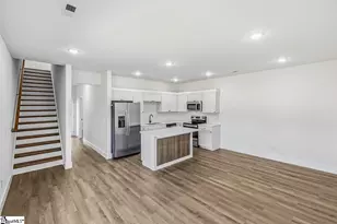 4048 Parris Bridge Rd, Boiling Springs, SC 29316 - Photo 8