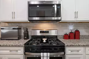 38 Creekhaven Ln, Taylors, SC 29687 - Photo 10