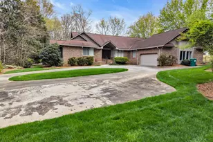 28 Farringdon Dr, Greenville, SC 29615 - Photo 50