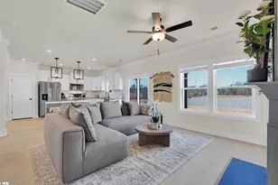 202 Bellflower Ln, Anderson, SC 29625 - Photo 2