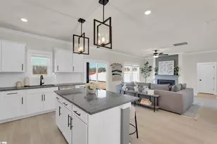 202 Bellflower Ln, Anderson, SC 29625 - Photo 8