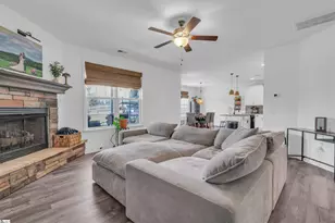 104 Timber Glen Pl, Greer, SC 29651 - Photo 4