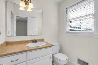 109 Wood Heights Avenue, Taylors, SC 29687 - Photo 36