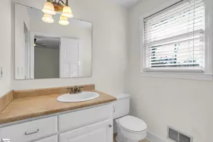 109 Wood Heights Ave, Taylors, SC 29687 - Photo 36